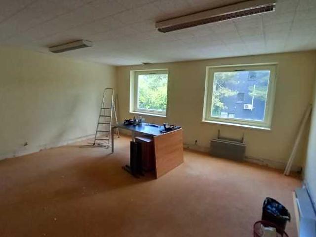 Bureau vente à Cousinerie, Villeneuve-d'Ascq
