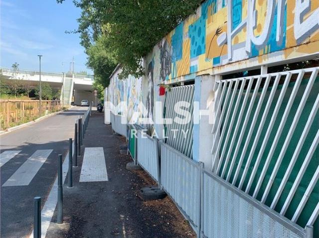 Bureau vente à Lyon, Métropole de Lyon
