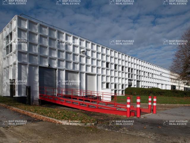 Local Commercial vente à Torcy, Croissy-beaubourg