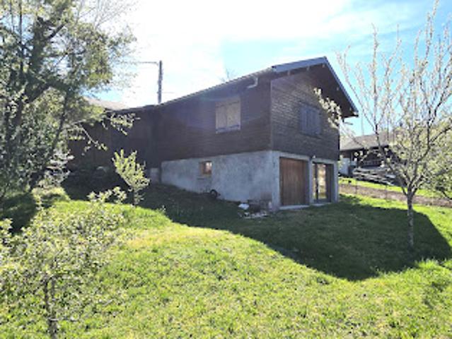 Maison vente à Nantua, Giron