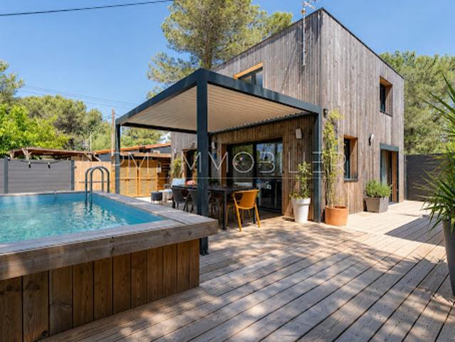 Maison vente à Arrondissement de Toulon, Le Castellet