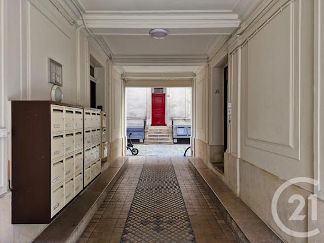 Chambre vente à Paris, Île-de-France