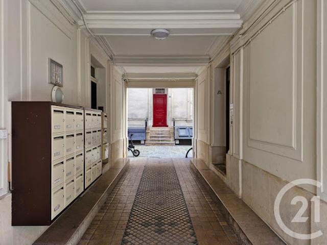 Chambre vente à Paris, Île-de-France