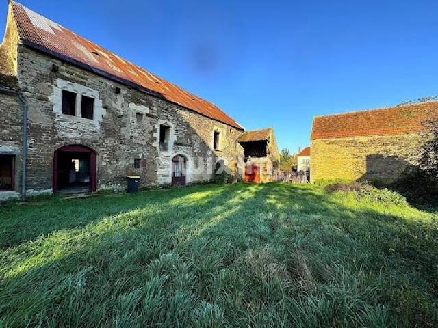 Château vente à Les Petites Chatelaines, Avallon
