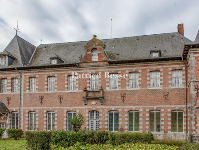 Château vente à Trélon, Nord