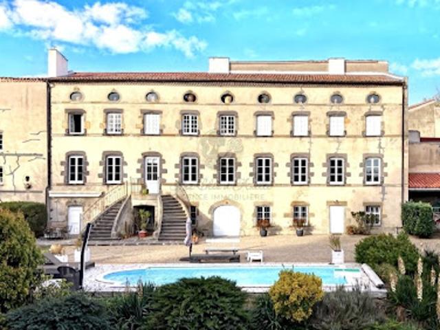 Château vente à Busséol, Puy-de-Dôme