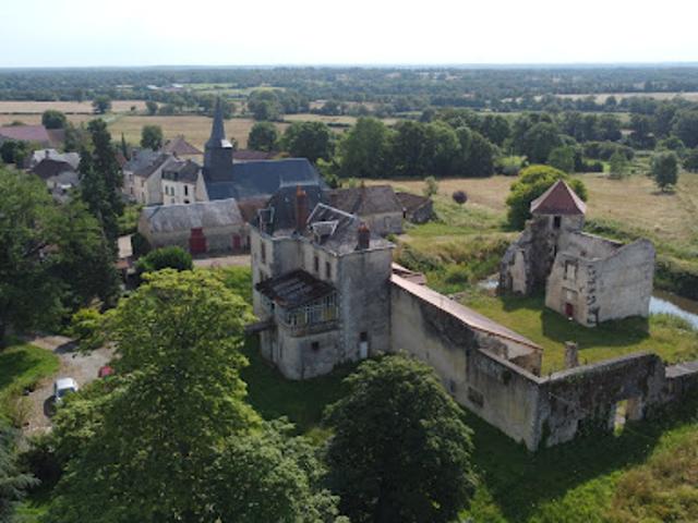 Château vente à Bellac, Le Dorat