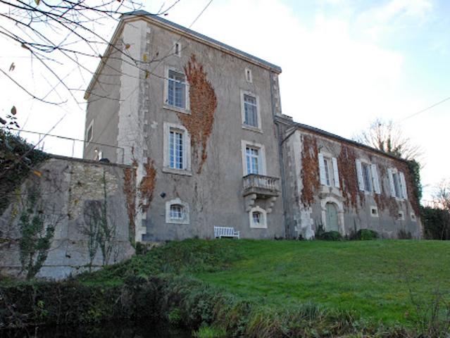 Château vente à France métropolitaine, Saint-méard-de-drône