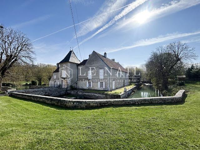 Château vente à Clamecy