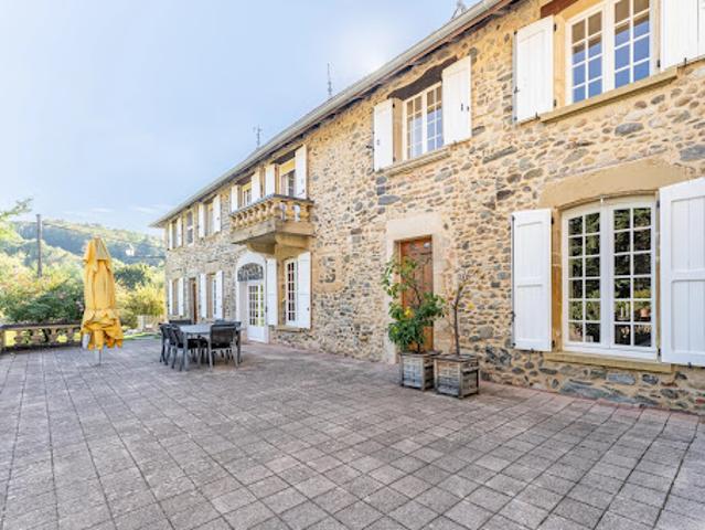 Château vente à Bourgoin-Jallieu, Isère