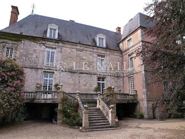 Château vente à Les Hautes Garces, Étampes