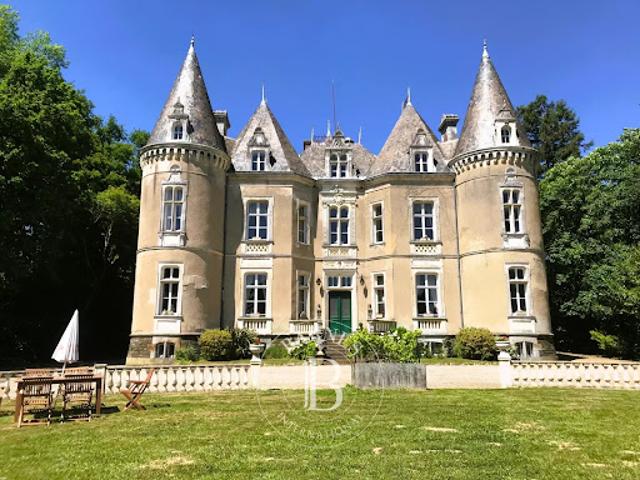 Château vente à Rennes, Centre