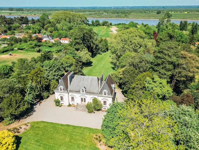 Château vente à Nantes, Le Pellerin
