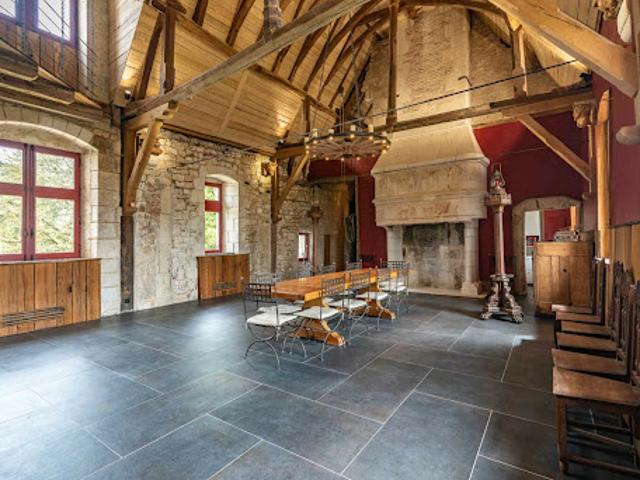 Château vente à Loches, Vou