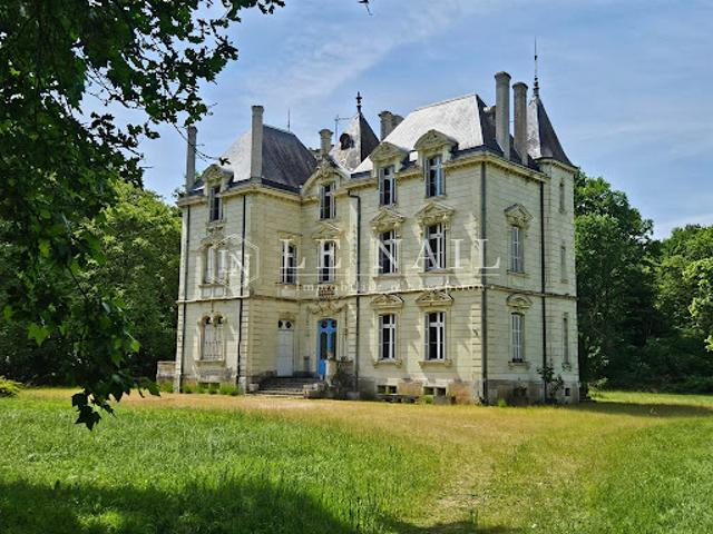 Château vente à France métropolitaine, Angers