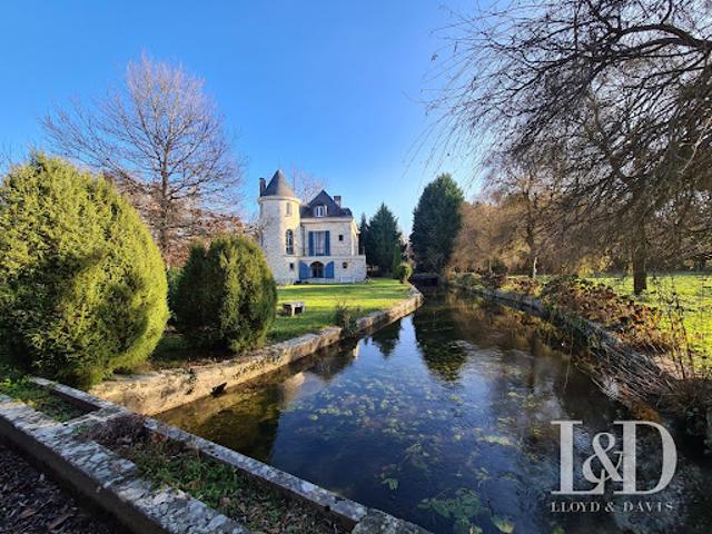 Château vente à Gironville-sur-Essonne, Essonne