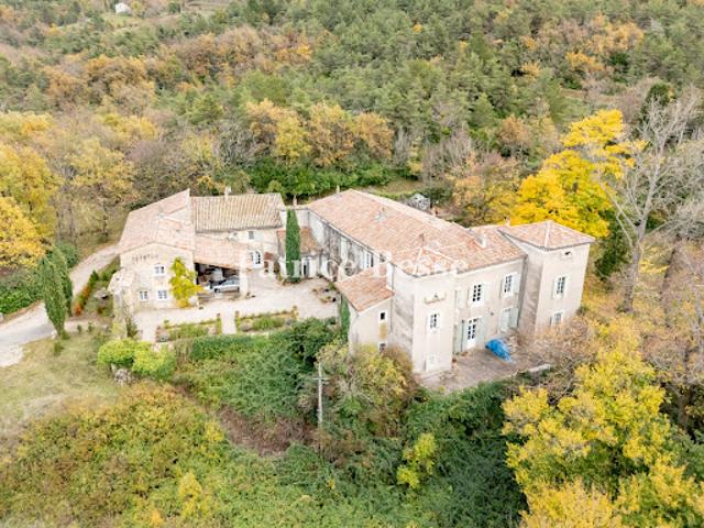 Château vente à Privas, Saint-lager-bressac