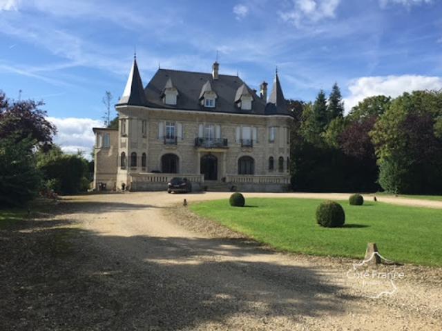 Château vente à Monthenault