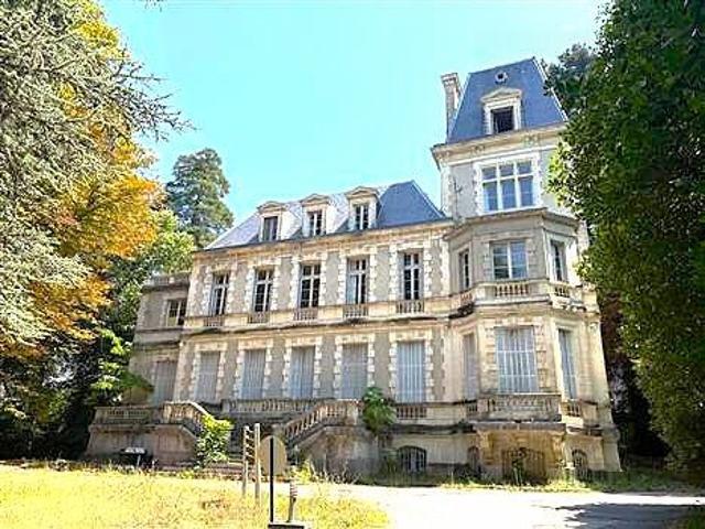 Château vente à Le Vigan, Avèze