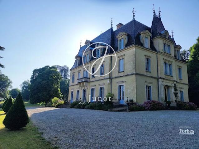Château vente à La Courbatière, Jujurieux