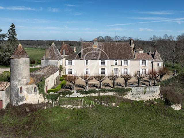 Château vente à Le Port, Mouliets-et-Villemartin