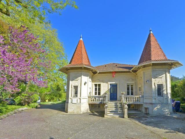 Château vente à Royan, Saint-Pierre