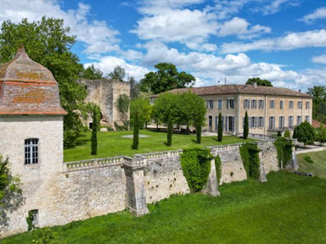 Château vente à Condom, Occitanie