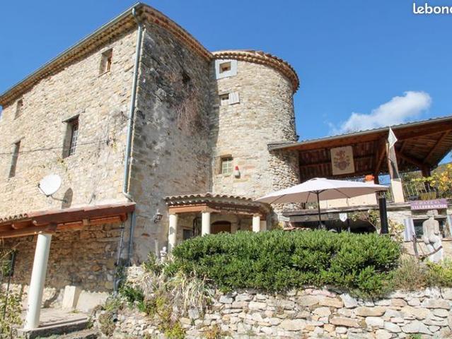 Maison vente à Nyons, Villefranche-le-château
