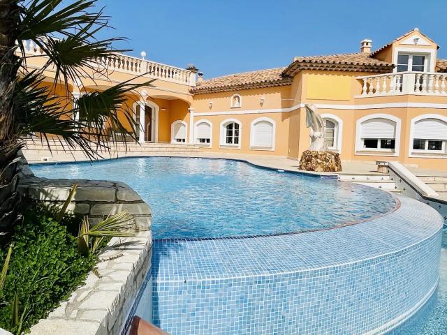 Maison vente à Arrondissement de Draguignan, Roquebrune-sur-argens