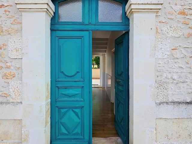Maison vente à La Bergerie, Feuillade