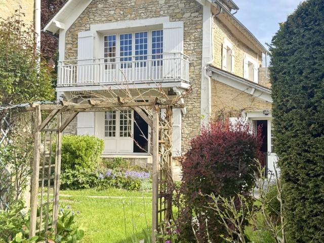 Maison vente à Pontoise, Seraincourt