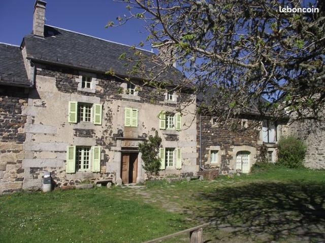 Maison vente à Saint-Flour, Auvergne-Rhône-Alpes