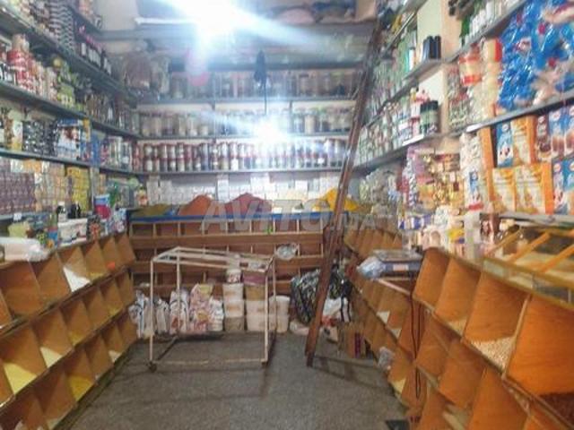 Local commercial vente à Anfa, Gharb-Chrarda-Beni Hssen