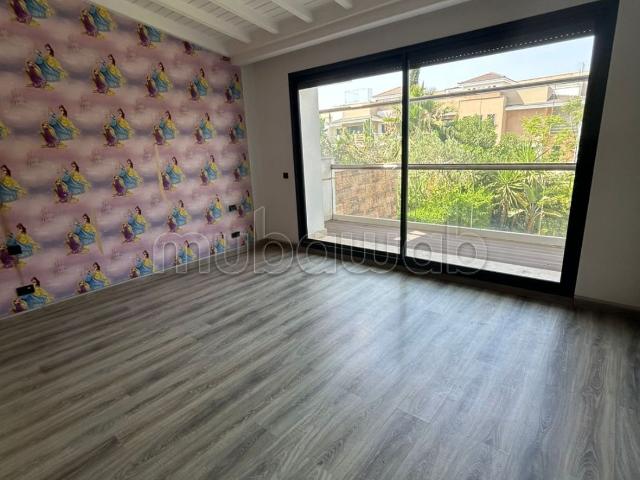 Villa vente à Bouskoura, Gharb-Chrarda-Beni Hssen