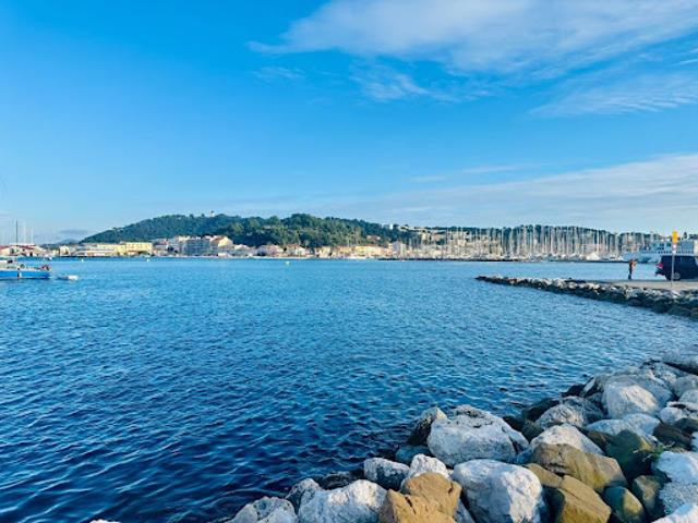 Duplex vente à Arrondissement de Toulon, Saint-mandrier-sur-mer