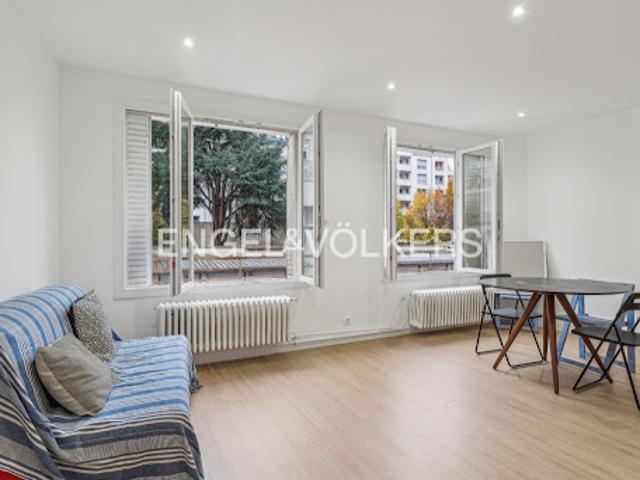 Duplex vente à Paris, Quartier de la Maison-Blanche
