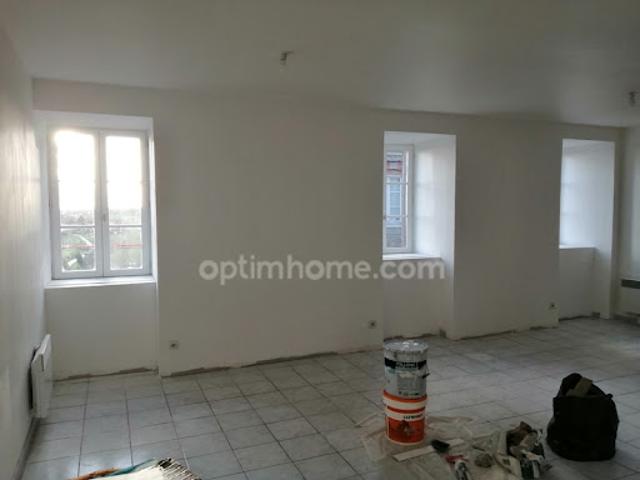 Duplex vente à Les Genetais, Longaulnay