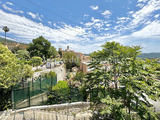 Duplex vente à Grasse, Super Grasse