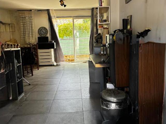 Duplex vente à France métropolitaine, Saint-cyr-sur-mer