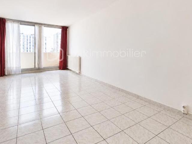 Duplex vente à Léo Lagrange, Noisy-le-Sec