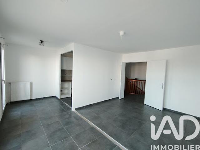 Duplex vente à Évry, Petit-bourg