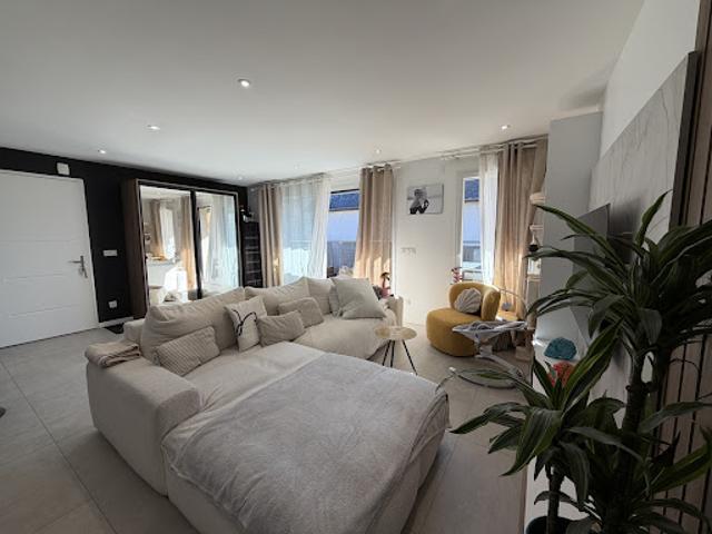 Duplex vente à Chambéry, Saint-jeoire-prieuré
