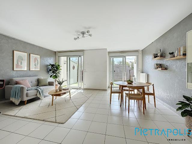 Duplex vente à Gex, Cessy