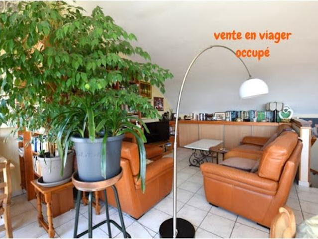 Duplex vente à Saint-Étienne, Saint-genest-lerpt