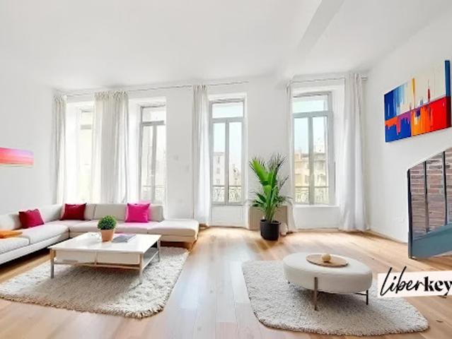 Duplex vente à Marseille, Préfecture