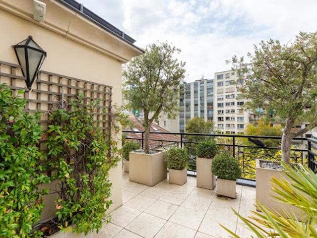 Duplex vente à Paris 16e Arrondissement, Paris