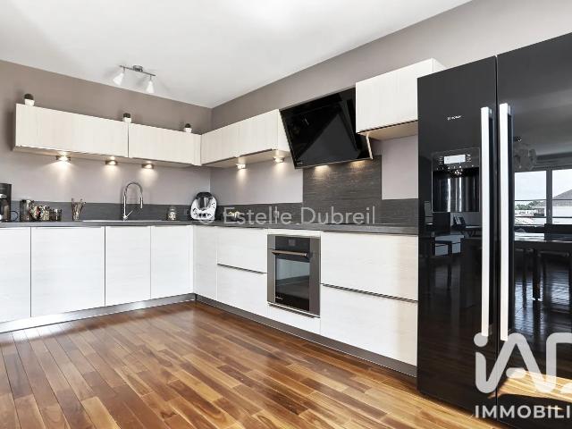 Duplex vente à Montigny-le-Bretonneux, Yvelines