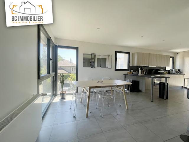 Duplex vente à France métropolitaine, Prévessin-moëns