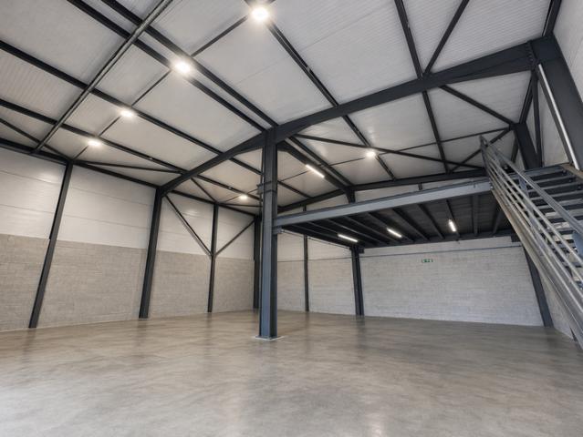 Local Commercial vente à Montpellier, Lunel