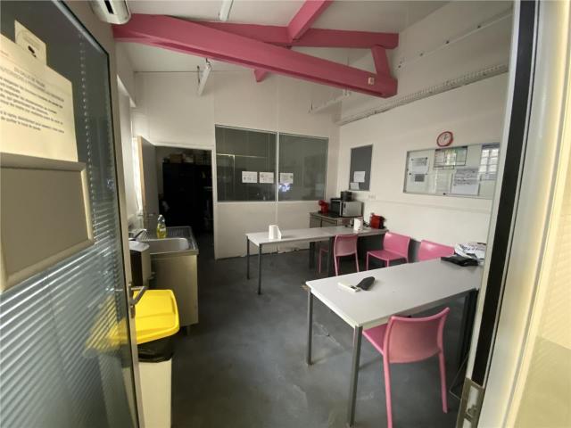 Local Commercial vente à Saint-Denis, Aubervilliers